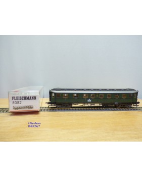 FLEISCHMANN 5082,  voiture ancienne à bogies 1 / 2 /  3 Kl. Nr.: 14778  DR   neuf   BO
