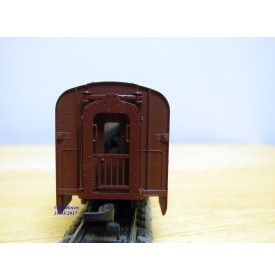 IHC  6860-1, voiture restaurant ( corrugated side grill  ) N°: 4500   PRR   neuf   BO 