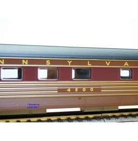 IHC  6860-1, voiture restaurant ( corrugated side grill  ) N°: 4500   PRR   neuf   BO 