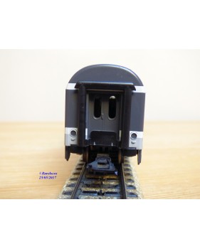 Märklin 4032 voiture grandes lignes A4ümg à feux de fin de convoi 1 Kl. DB BO