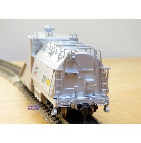 OVERLAND (OMI ) 3836,  chasse neige  ( Snow Plow )  Chicago & Northwestern  C&NW     BO