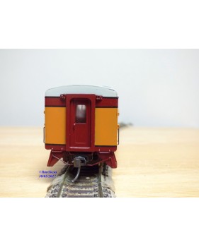 Overland Models ( OMI ( Overland ) Ajin 3110, voiture grandes lignes ( coach car ) N°: 4423Hiawatha  Milwaukee Road     BO