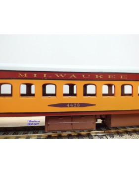 Overland Models ( OMI ( Overland ) Ajin 3110, voiture grandes lignes ( coach car ) N°: 4423Hiawatha  Milwaukee Road     BO
