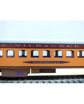Overland Models (OMI)  Ajin 3111, voiture  salon  ( parlor  car ) "Ishkoodah"  Hiawatha  Milwaukee Road    BO