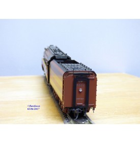 Overland Models ( OMI ) / Ajin 1558.1,  loco Mountain 4-8-2  ( 241 )   MT- 1  carénée  N¨: 7002  UNION PACIFIC  UP   BO