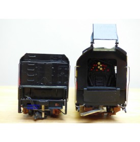 Overland Models ( OMI ) / Ajin 1558.1,  loco Mountain 4-8-2  ( 241 )   MT- 1  carénée  N¨: 7002  UNION PACIFIC  UP   BO
