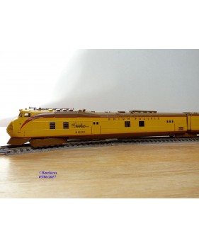 Overland Models ( OMI ) / Ajin 5197,  automoteur 3 éléments  :M- 10000  UNION PACIFIC  UP   BO