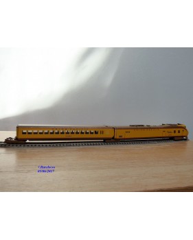 Overland Models ( OMI ) / Ajin 5197,  automoteur 3 éléments  :M- 10000  UNION PACIFIC  UP   BO