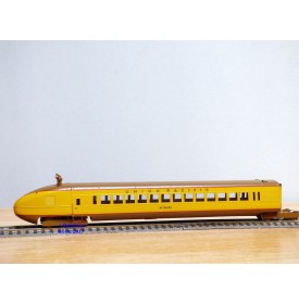 Overland Models ( OMI ) / Ajin 5197,  automoteur 3 éléments  :M- 10000  UNION PACIFIC  UP   BO