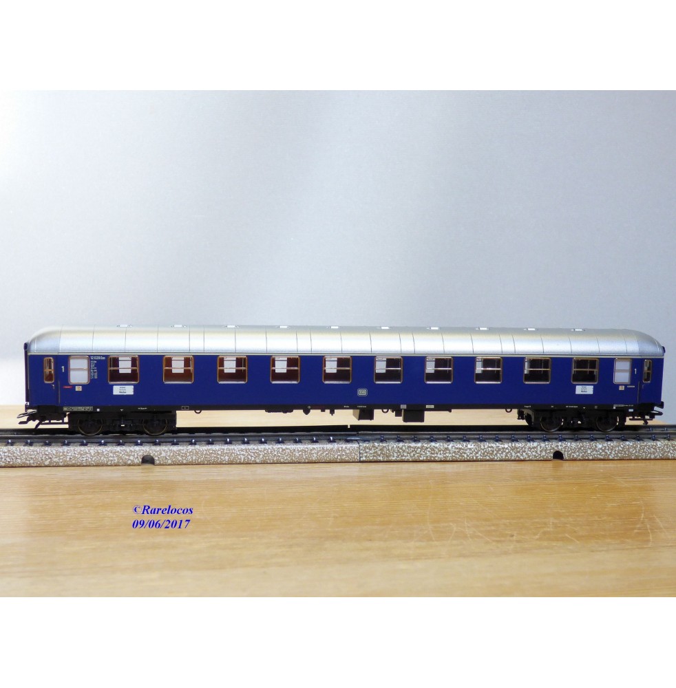 Märklin 43910, voiture  grandes lignes 1 Kl.  type A4üm 63   DB   neuf  BO