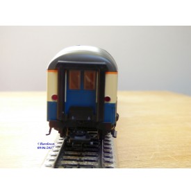 Märklin 4032 voiture grandes lignes A4ümg à feux de fin de convoi 1 Kl. DB BO