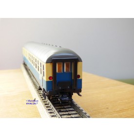 Märklin 4032 voiture grandes lignes A4ümg à feux de fin de convoi 1 Kl. DB BO
