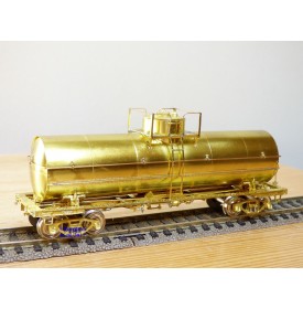 OVERLAND (OMI ) 3313,  wagon citerne à bogies ( ACF Single Dome Insulated Low Pressure Tank Car )  8000 gallons  neuf    BO