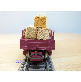 JOUEF 655000, wagon plat  à ranchers  à 2 bogies type  Ro2yw  chargé de poutres   SNCF  neuf   BO
