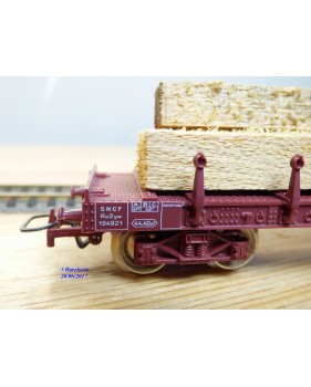 JOUEF 655000, wagon plat  à ranchers  à 2 bogies type  Ro2yw  chargé de poutres   SNCF  neuf   BO