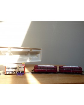 FLEISCHMANN  1370 / 2,  couplage de 2 remorques pour autorail ( Schienenbus )  VB et VS 98    DB  neuf  BO 