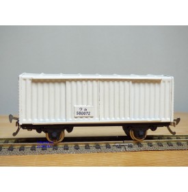 TER  ???, wagon couvert à portes coulissantes  N° : 580072  JNR   BO