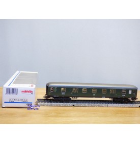 MÄRKLIN   4026,  fourgon grandes lignes à bogies   type Pw4ym   DB   BO