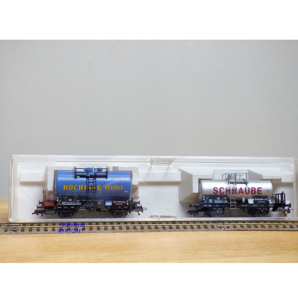FLEISCHMANN  99 5410  K,   2  wagons citerne ancien  à plate forme de serre freins  RÖCHLING  et SCHRAUBE      DB    neuf    BO