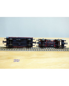 LILIPUT 810 50, boîte de 2  wagons Oelwehr, citerne et couvert à plate forme type Gklm    SBB   neuf    BO