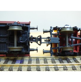 LILIPUT 810 50, boîte de 2  wagons Oelwehr, citerne et couvert à plate forme type Gklm    SBB   neuf    BO