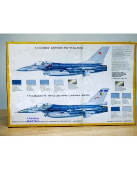 ITALERI 1204,  chasseur bombardier   F-16  A/B  NATO  FALCONBO   Neuf 1/72