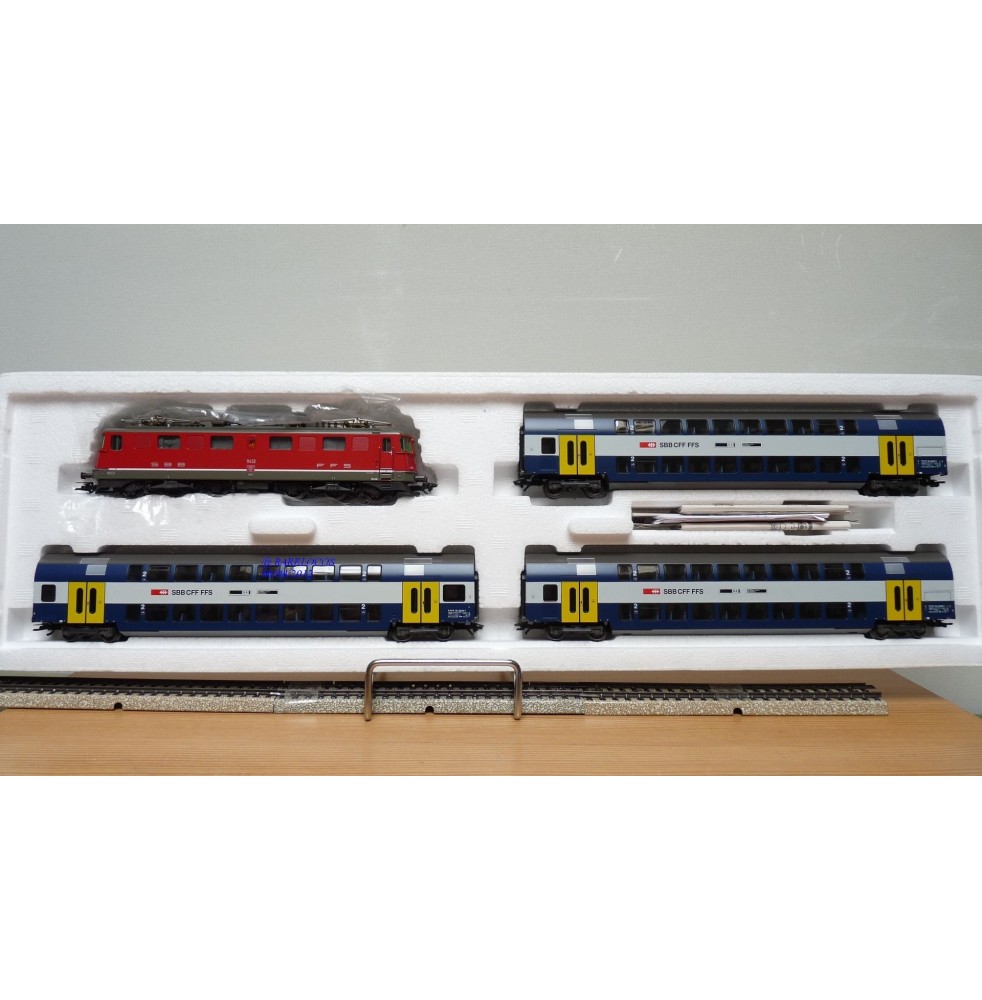 Märklin 3121 coffret diesel grandes lignes V200 DB BO