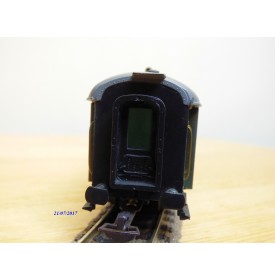 France Trains  240s,  voiture OCEM entièrement soudée 3 Cl. à portes sanitaires type C 10    PLM   neuf   BO