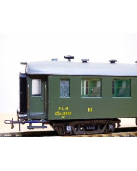 France Trains  240s,  voiture OCEM entièrement soudée 3 Cl. à portes sanitaires type C 10    PLM   neuf   BO