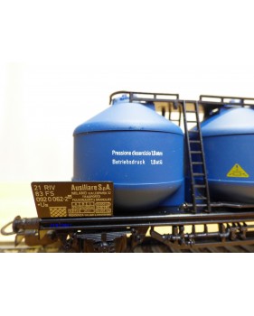 ELECTROTREN  1604,  wagon à 3 silos pour pulvérulents  type Us  AUSILIARE   FS        BO
