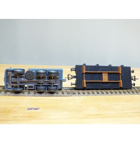 FLEISCHMANN  / WIKING  5219,  wagon plat chargé camion benne MAN  DB  BO