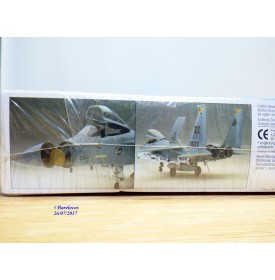 REVELL 85 2326 REYNARD VISTEON 1/25 BO
