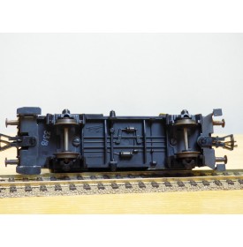FLEISCHMANN 1475 D,  wagon citerne ancien  à plate forme de serre freins  DEA   DB   neuf    BO