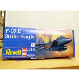 REVELL 85 2326 REYNARD VISTEON 1/25 BO