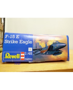 REVELL 85 2326 REYNARD VISTEON 1/25 BO