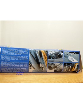 REVELL 85 2326 REYNARD VISTEON 1/25 BO