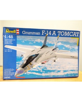 REVELL 85 2326 REYNARD VISTEON 1/25 BO
