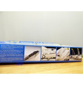REVELL 85 2326 REYNARD VISTEON 1/25 BO