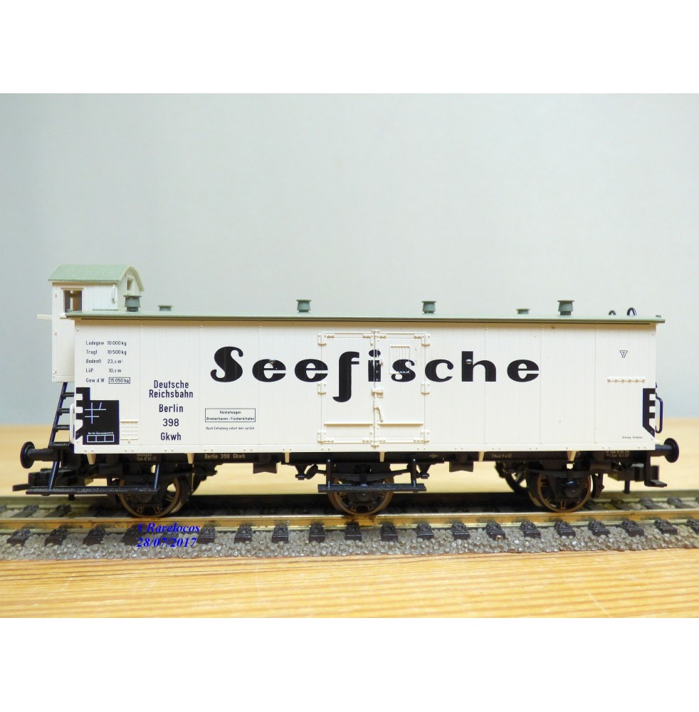 FLEISCHMANN 5381 K, wagon couvert à 3 essieux  SEEFISCHE   DR   neuf   BO 