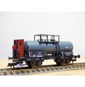 FLEISCHMANN 5440  K,  wagon citerne ancien  à plate forme de serre freins  I.G.Farben   DR  neuf    BO