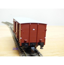 FLEISCHMANN  85 5866 K, wagon couvert  type Gn   DR  neuf  BO