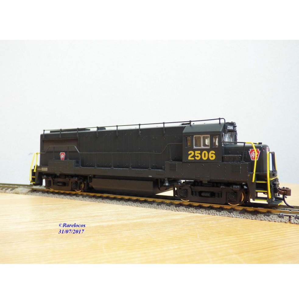 BOWSER 691-23017, loco diesel Bo Bo  GE  U-25B  PRR     neuf   BO