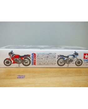 TAMIYA  14023,  HONDA  MVX 250F   1/12   neuf  BO