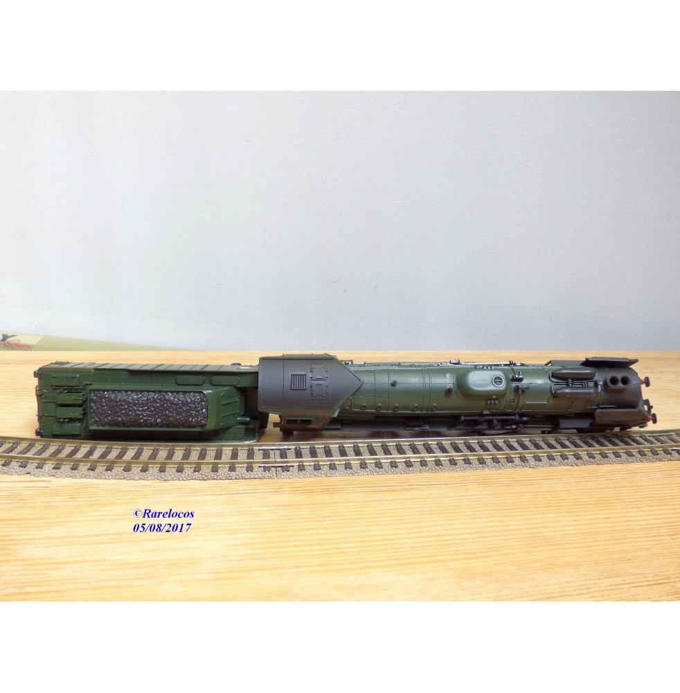 Réf 16531 JOUEF LOCOMOTIVE 241 P 7 NEVER HO SANS TENDER