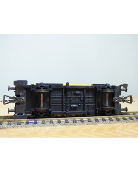 FLEISCHMANN 1475 SH,  wagon citerne ancien  à plate forme de serre freins  SHELL   DB   neuf    BO