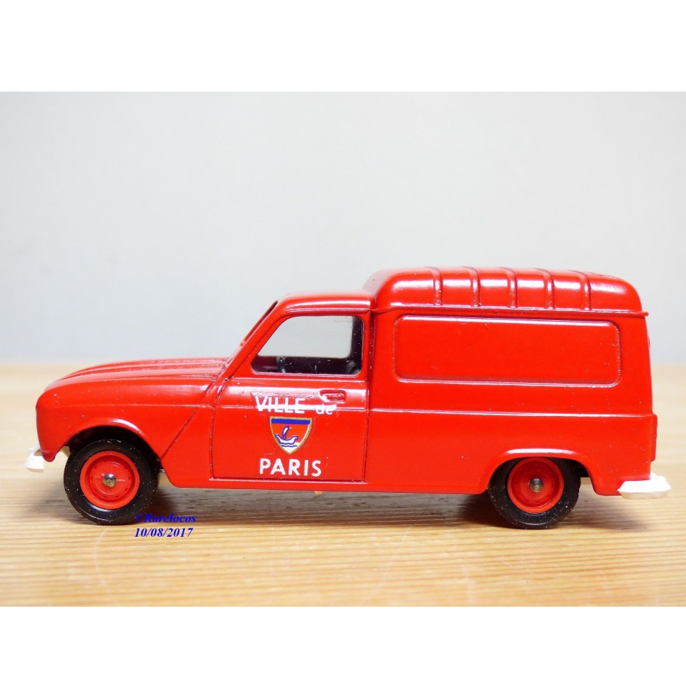 SOLIDO vrai 42,  RENAULT fourgonette   Pompiers de Paris  Neuve  BO