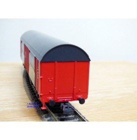 Roco 46275,  wagon couvert  type Hbbkkss 1980  POST   NS    neuf   BO