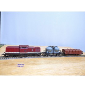 PIKO  0724,   coffret BR 110 et 2 wagons DR    BO 