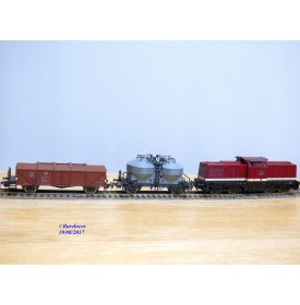 PIKO  0724,   coffret BR 110 et 2 wagons DR    BO 