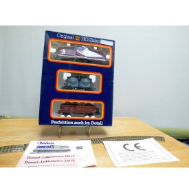 PIKO  0724,   coffret BR 110 et 2 wagons DR    BO 